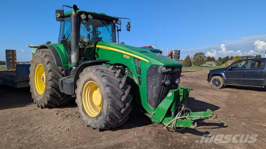 John Deere 8530 Traktoren