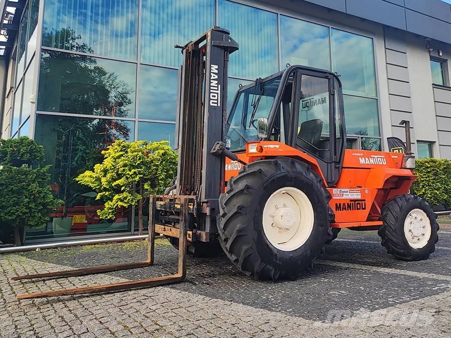 Manitou M 426 CP Geländestapler