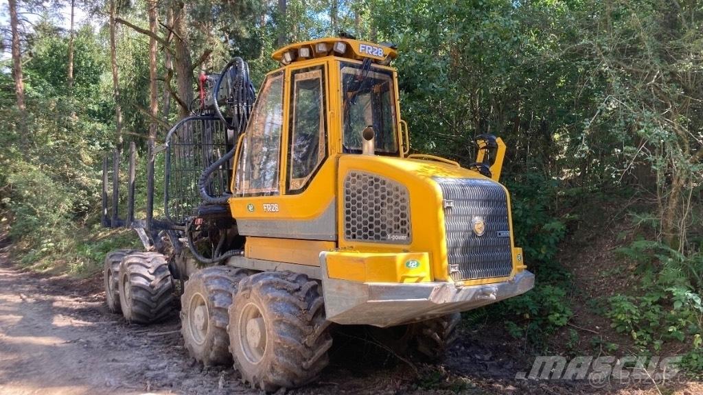 Sampo-Rosenlew FR 28 Forwarder