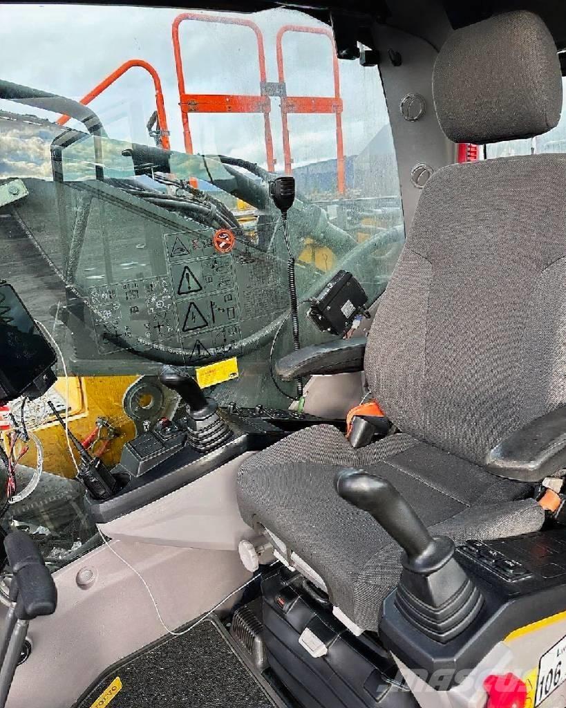 Volvo EC 480 E L Raupenbagger