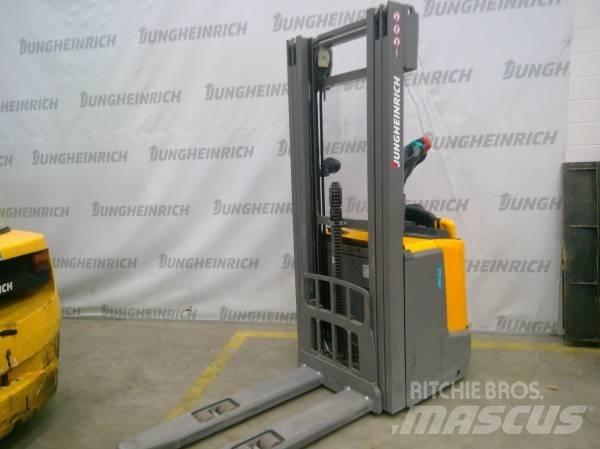 Jungheinrich ERC 212 Selbstfahrstapler