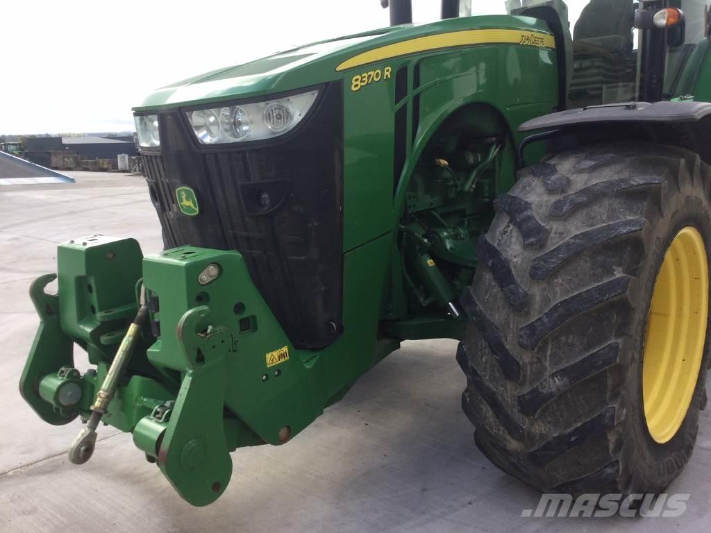 John Deere 8370R Traktoren