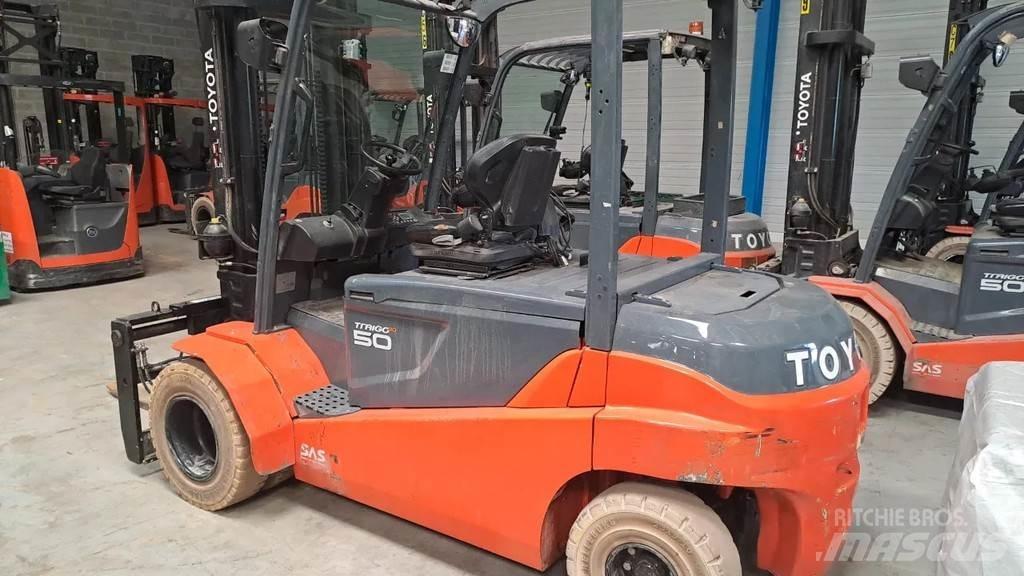 Toyota 8FBMT50 Andere Gabelstapler
