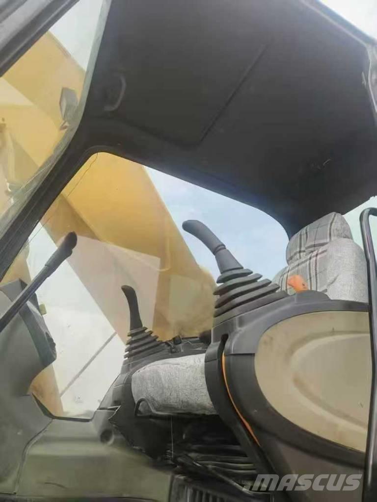 Sumitomo SH300 Raupenbagger