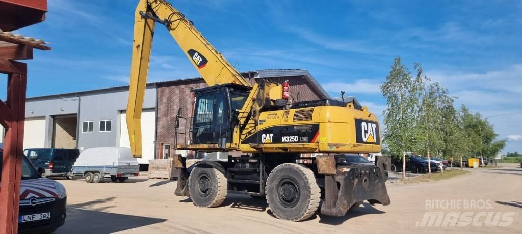 CAT M 325 D L MH Materialumschlag