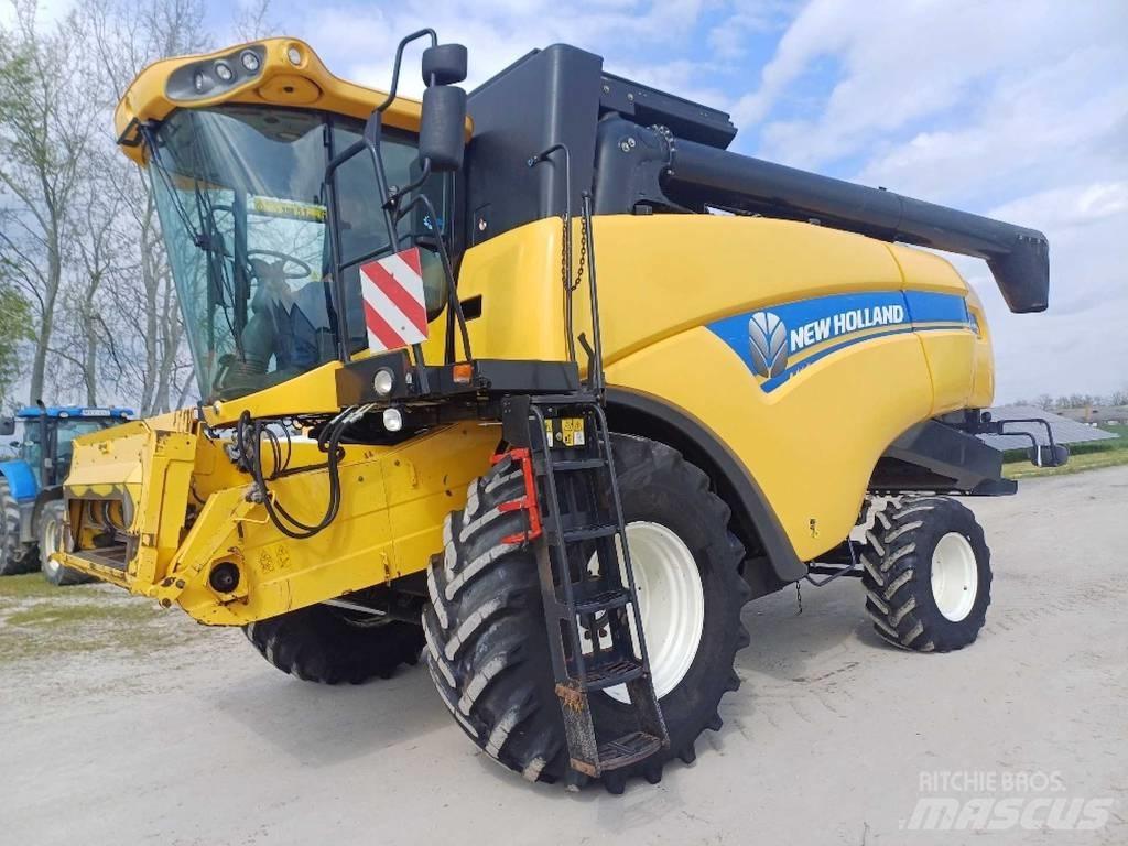 New Holland CX 6090 Mähdrescher