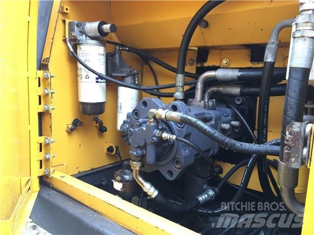 Volvo EC240BLC Raupenbagger