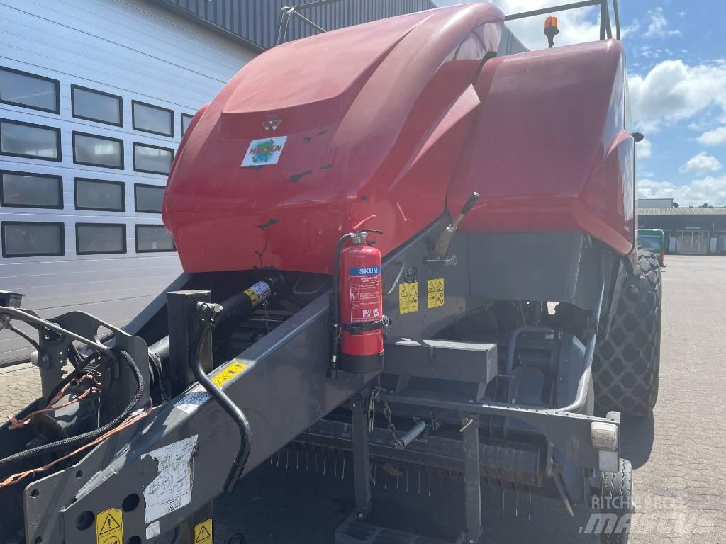 Massey Ferguson 2290 Quaderpressen