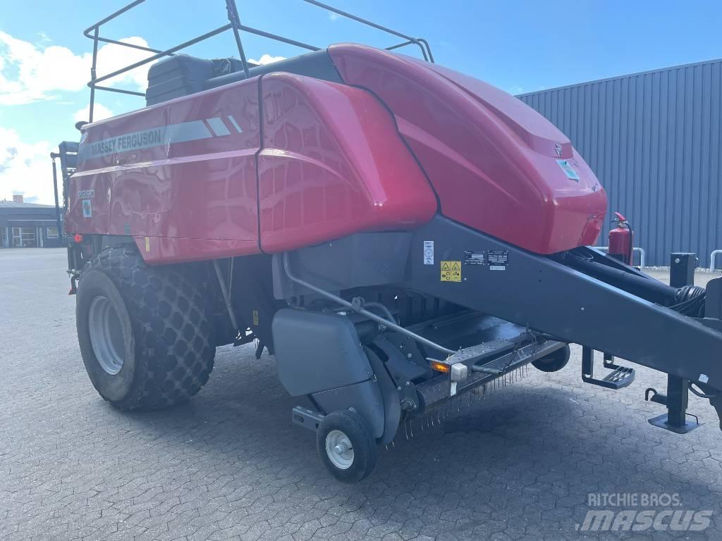 Massey Ferguson 2290 Quaderpressen