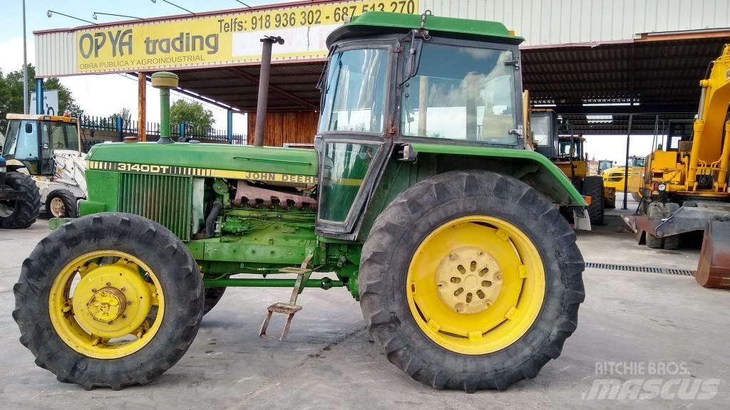 John Deere 3140 DT Traktoren