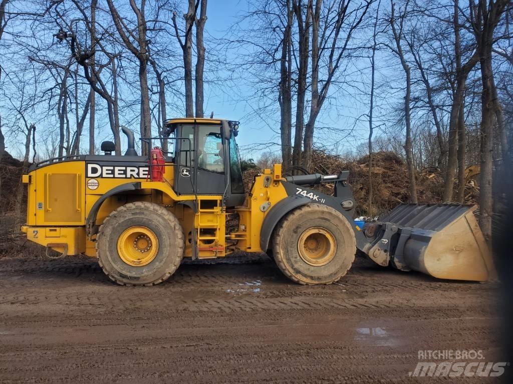 John Deere 744 K Radlader