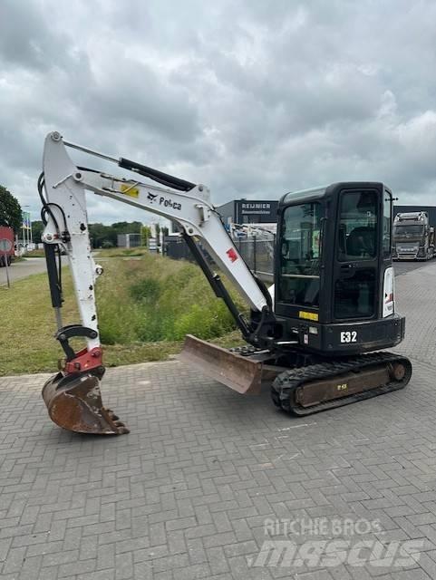 Bobcat E 32 Minibagger < 7t