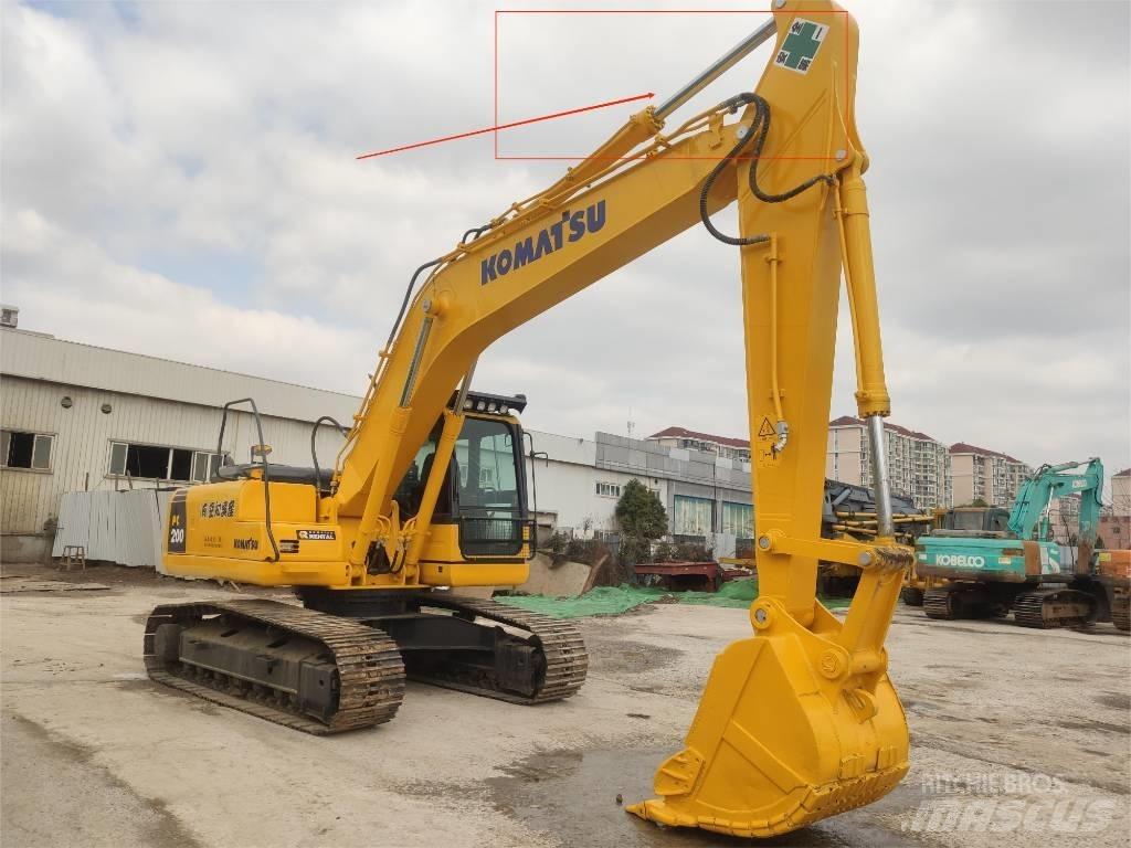 Komatsu PC 200-8 Midibagger  7t - 12t