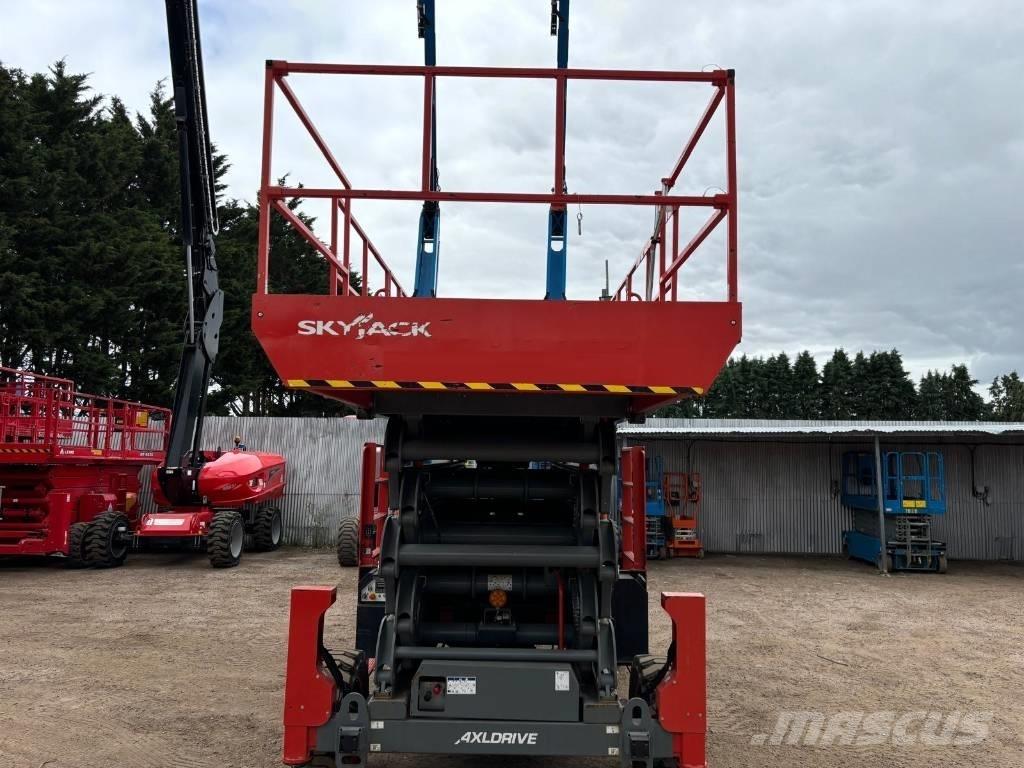SkyJack SJ 9664 RT Scheren-Arbeitsbühnen