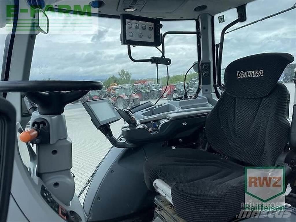 Valtra t234d Traktoren
