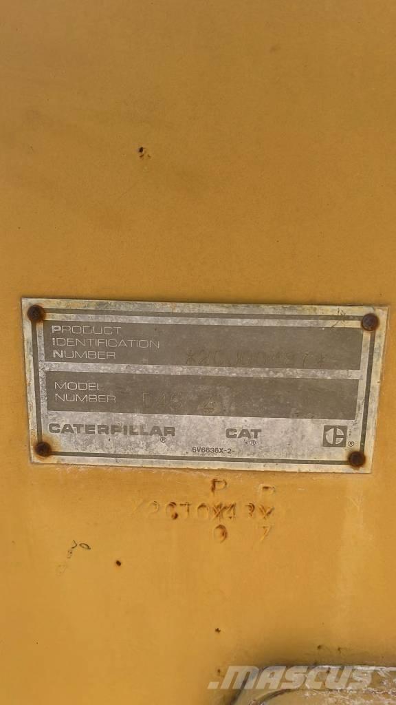 CAT D 4 C Bulldozer
