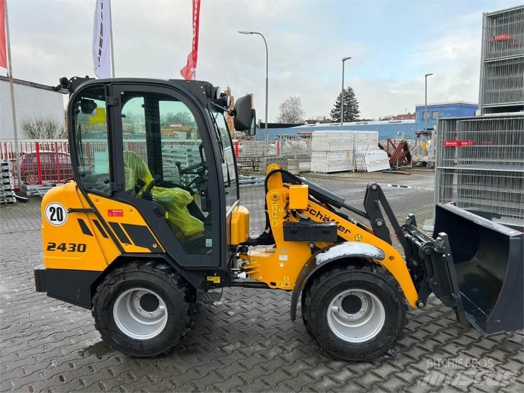 Schäffer 2430 Kompaktlader