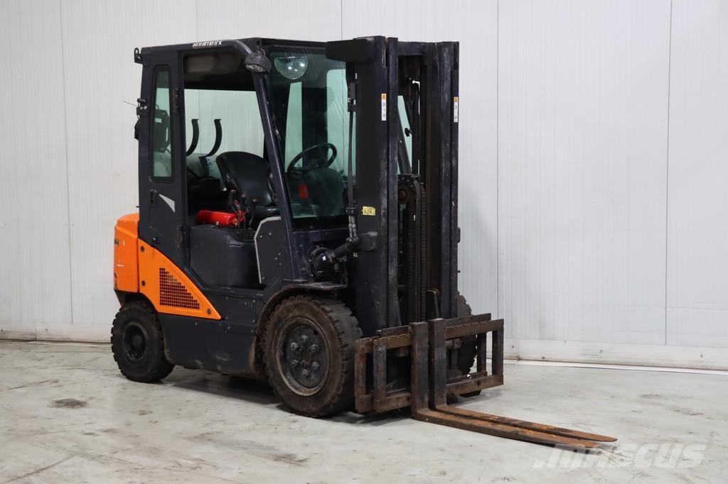 Doosan G25N-7 Gasstapler