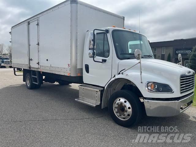 Freightliner M2106 Kofferaufbau