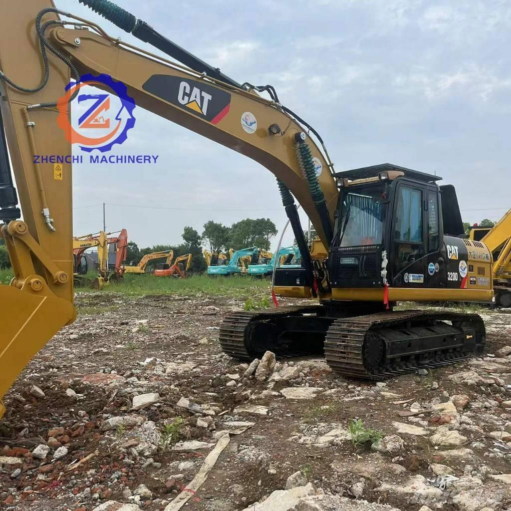 CAT 320 D2 Raupenbagger
