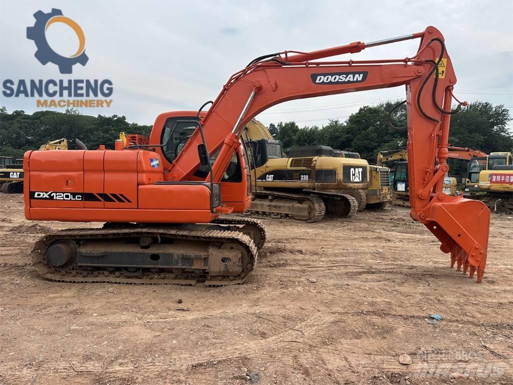 Doosan DX 120 Midibagger  7t - 12t