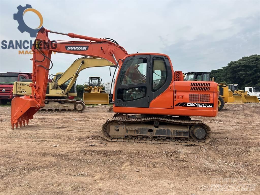 Doosan DX 120 Midibagger  7t - 12t