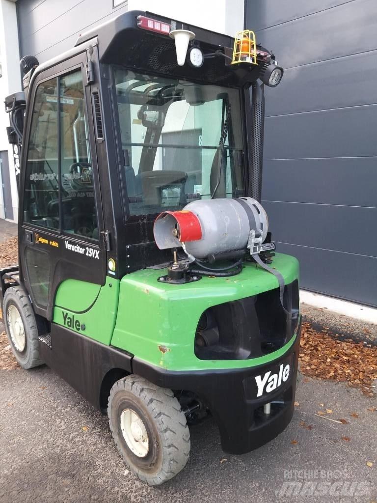 Yale GLP25VX Gasstapler