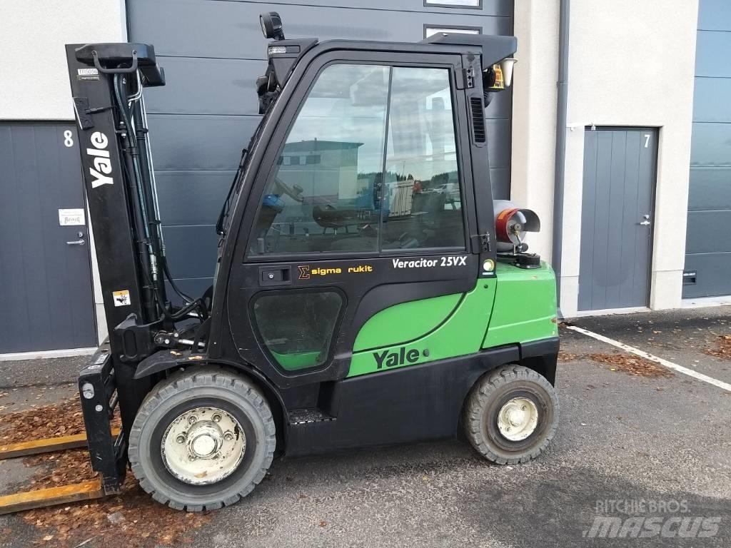 Yale GLP25VX Gasstapler