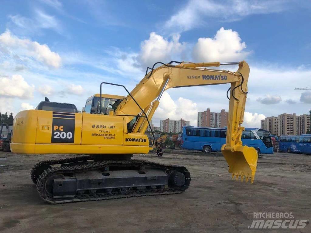 Komatsu PC 200-7 Raupenbagger
