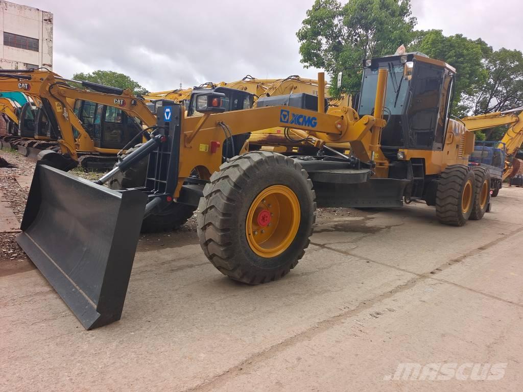 XCMG GR 2153 Grader