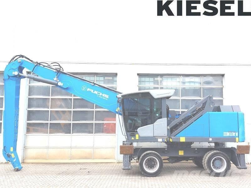 Fuchs MHL 331 F Materialumschlag