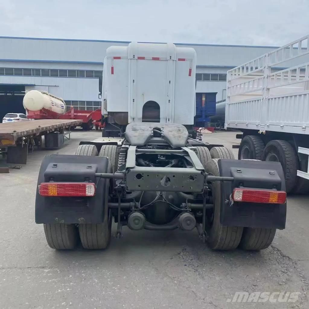 Howo 380 6x4 Sattelzugmaschinen