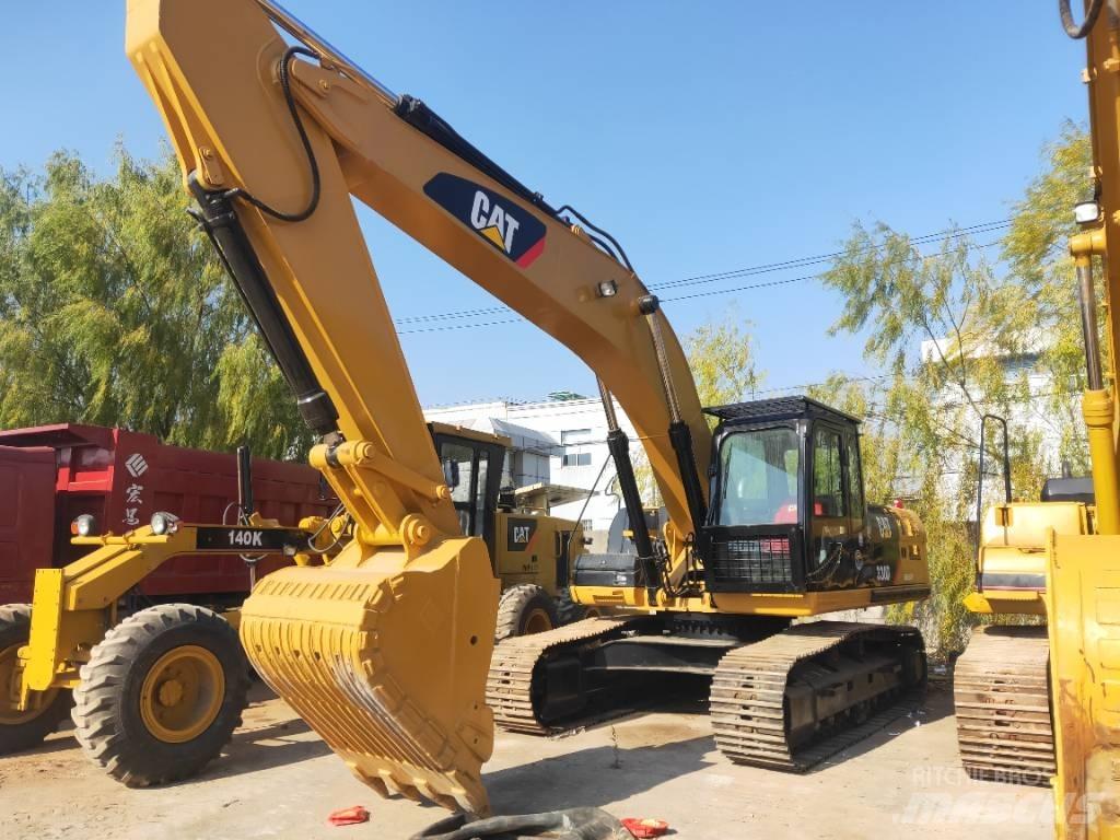 CAT 330 D Raupenbagger