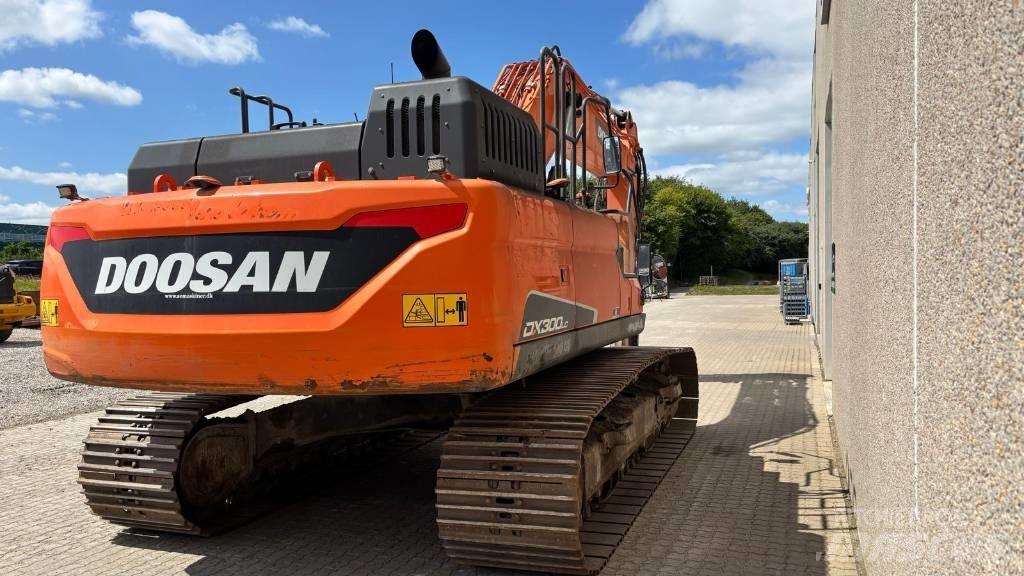 Doosan DX 300 LC-5 Raupenbagger