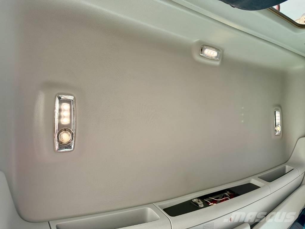 Kenworth T 880 Sattelzugmaschinen