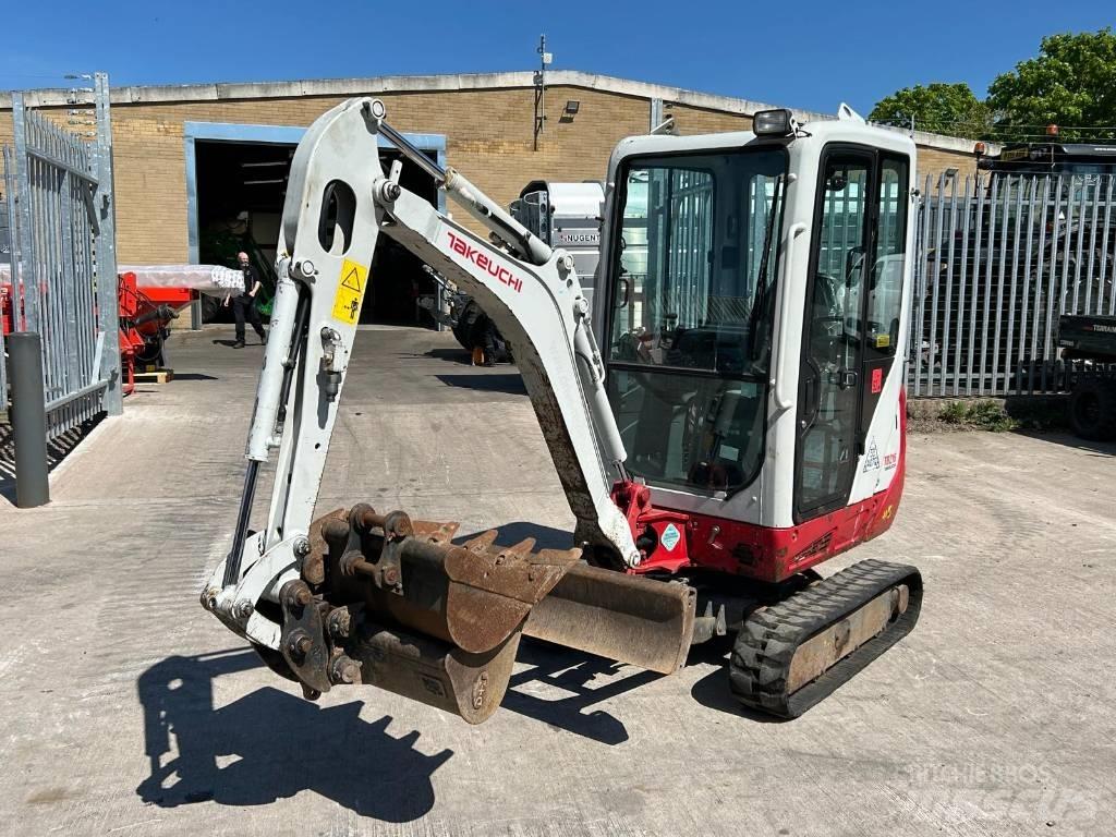 Takeuchi TB 216 Minibagger < 7t