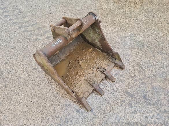  2' BUCKET, 35mm PINS Schaufeln