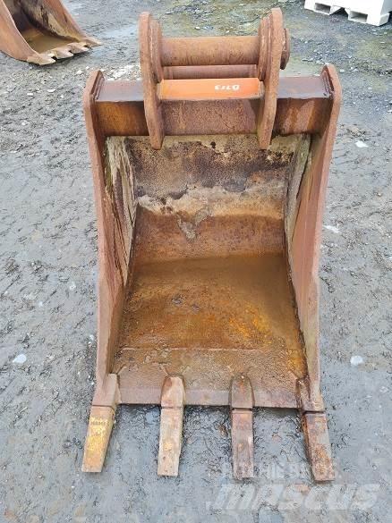  3' BUCKET, 80mm PINS Schaufeln