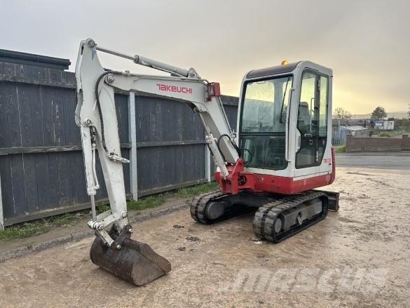 Takeuchi TB125 Sonstige Baumaschinen