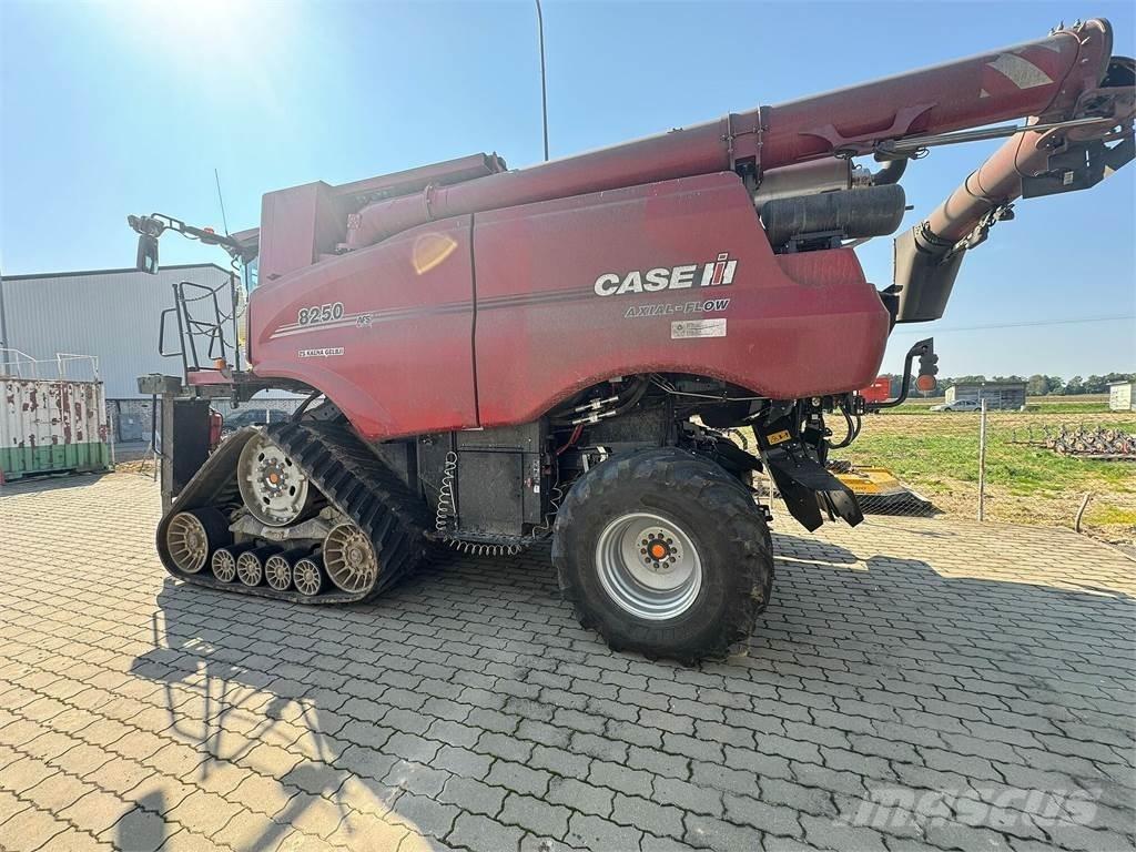 Case IH IH 8250 Mähdrescher