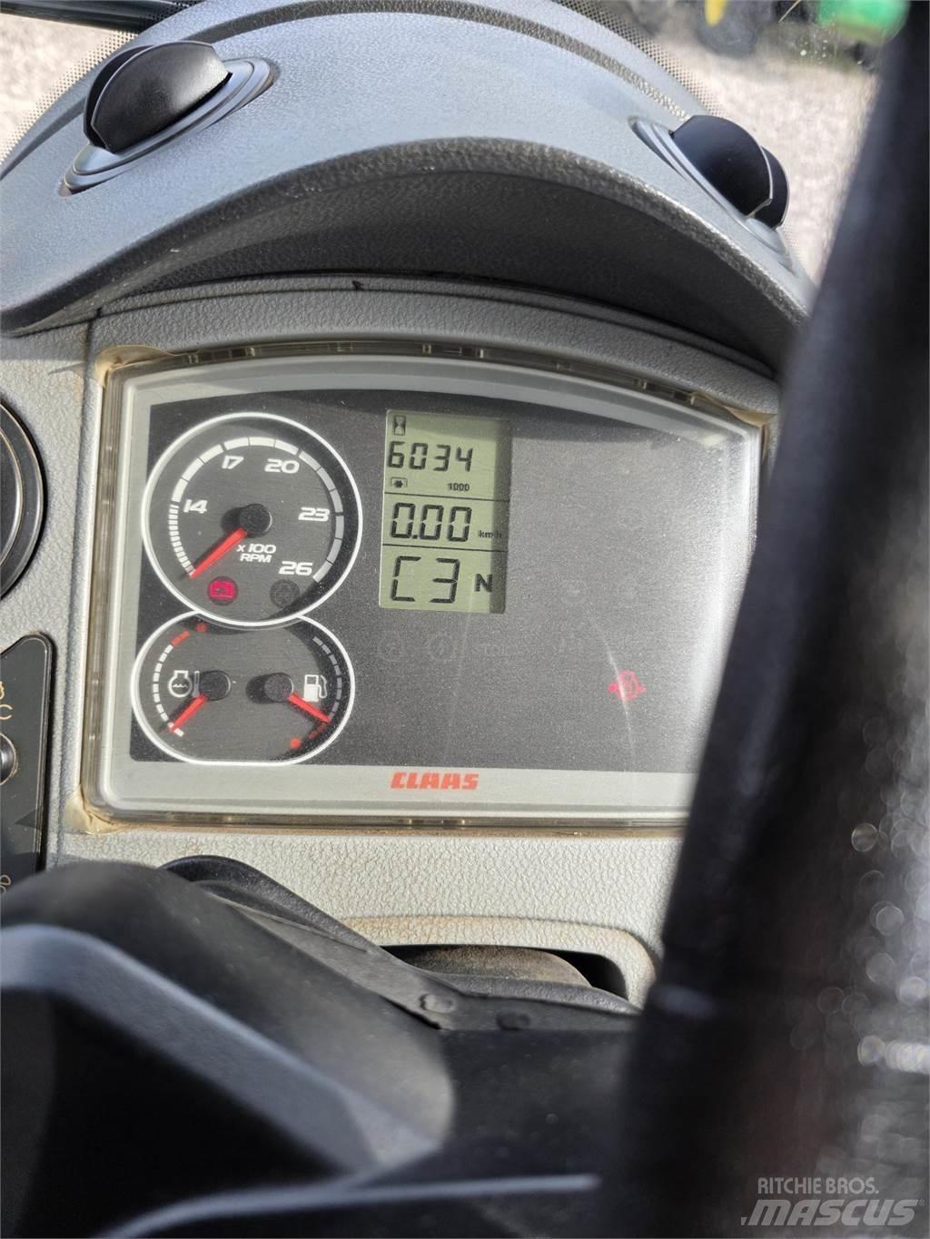 CLAAS Arion 620C Traktoren