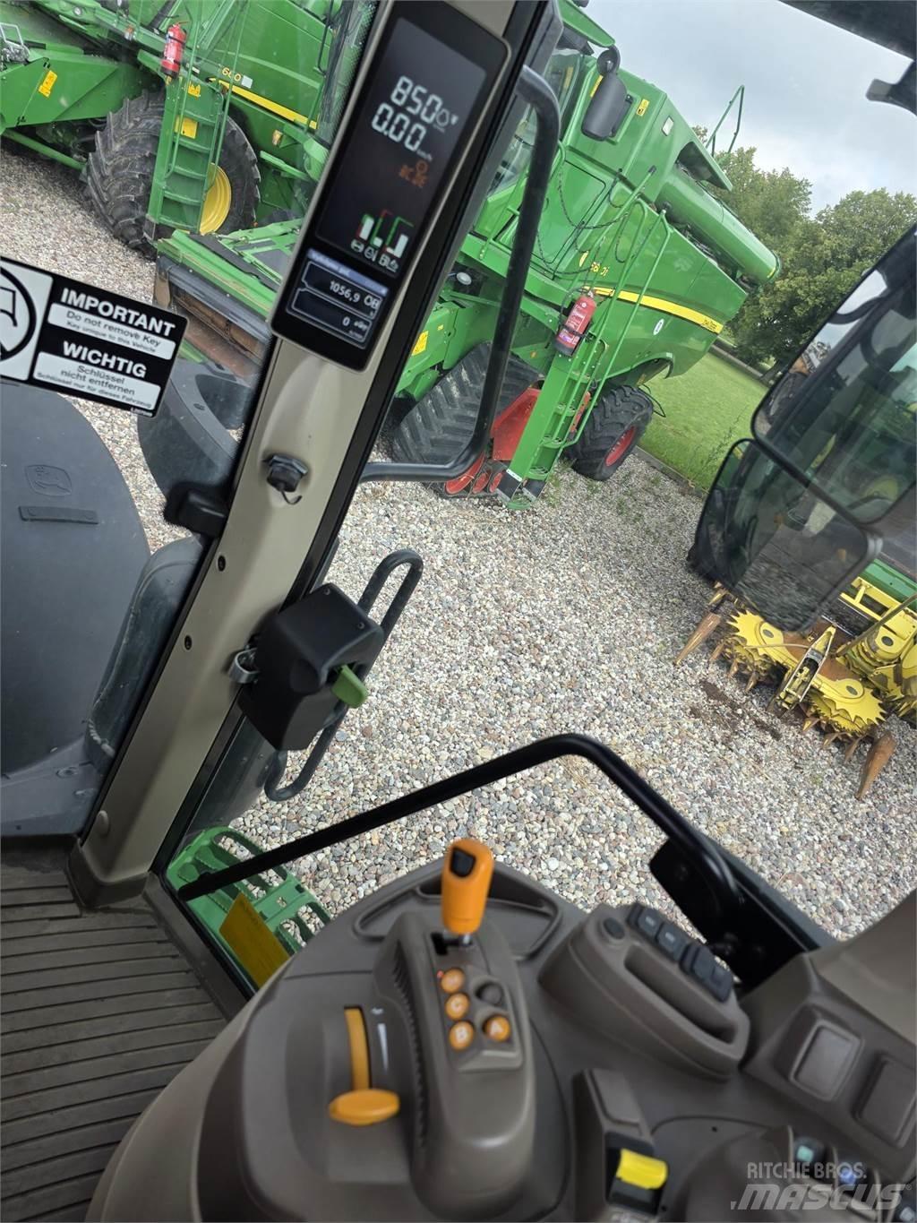 John Deere 6155M Traktoren