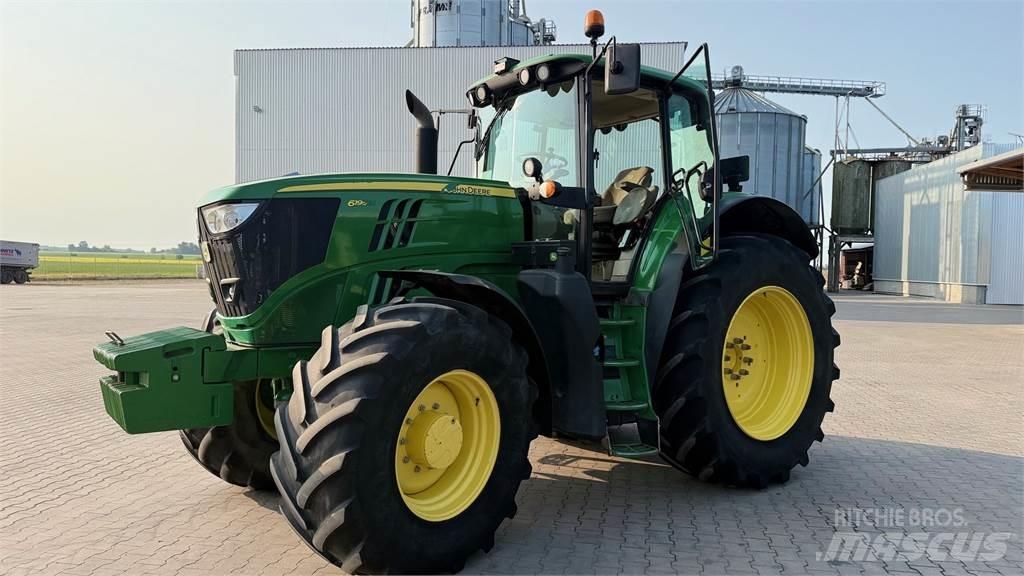 John Deere 6195M Traktoren