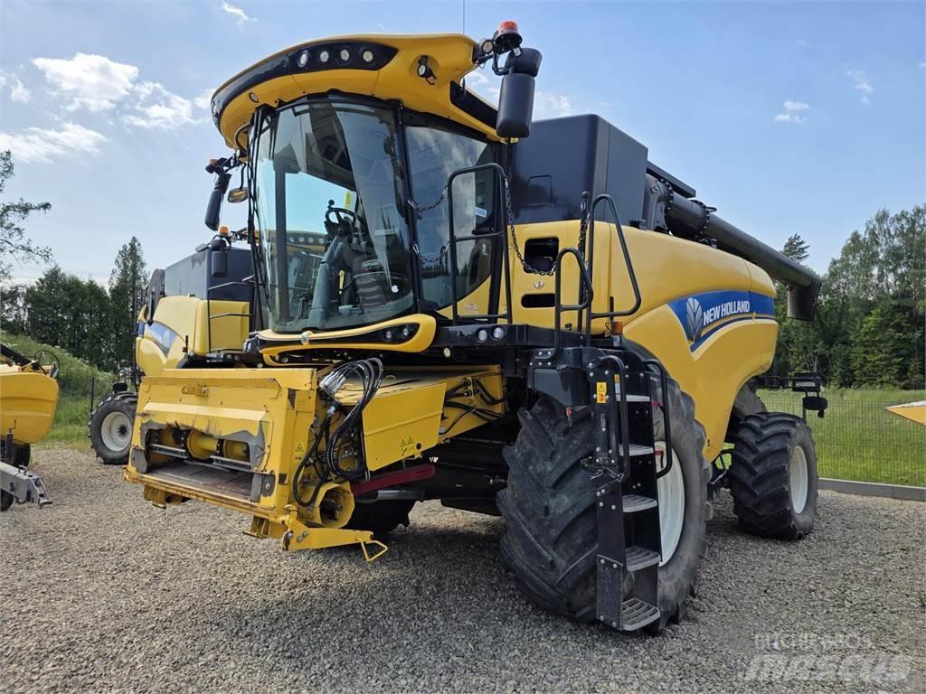 New Holland CX8.80 Mähdrescher