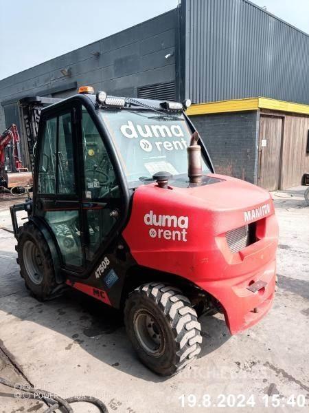 Manitou MC25-4 Geländestapler