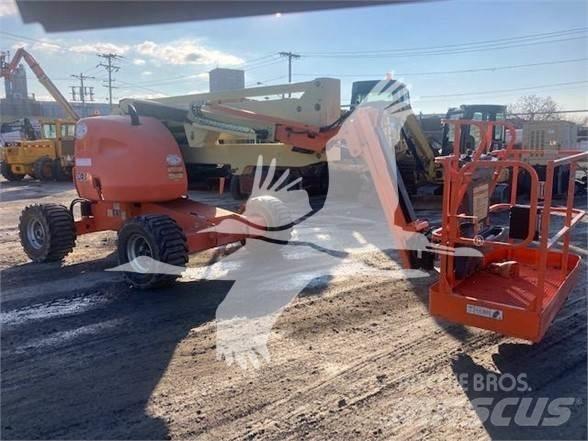 JLG 450AJ II Gelenkteleskoparbeitsbühnen