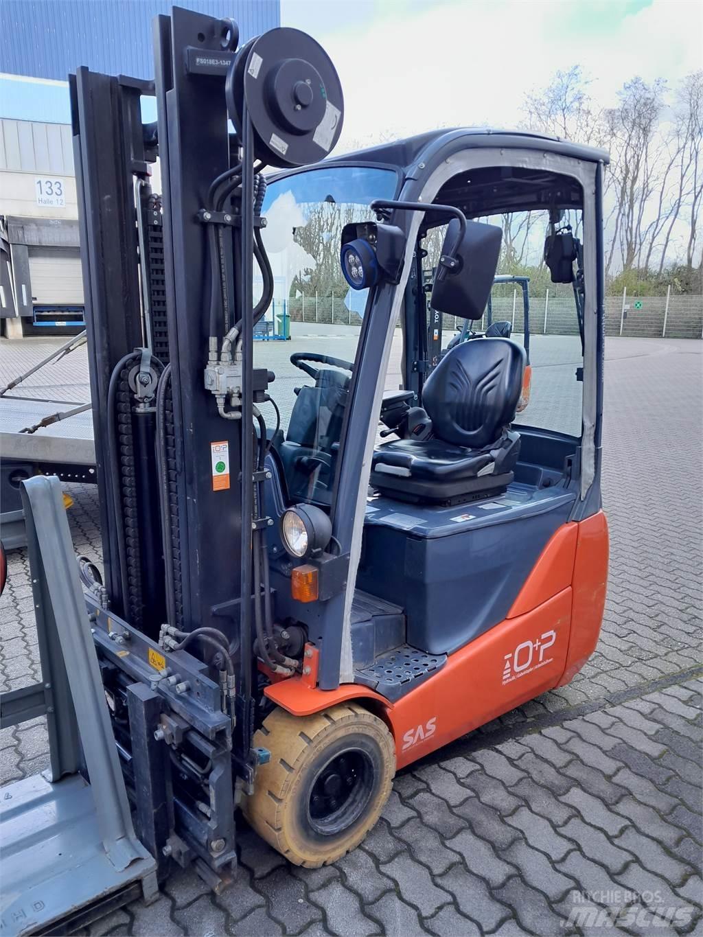 Toyota 8FBEKT18 Elektrostapler