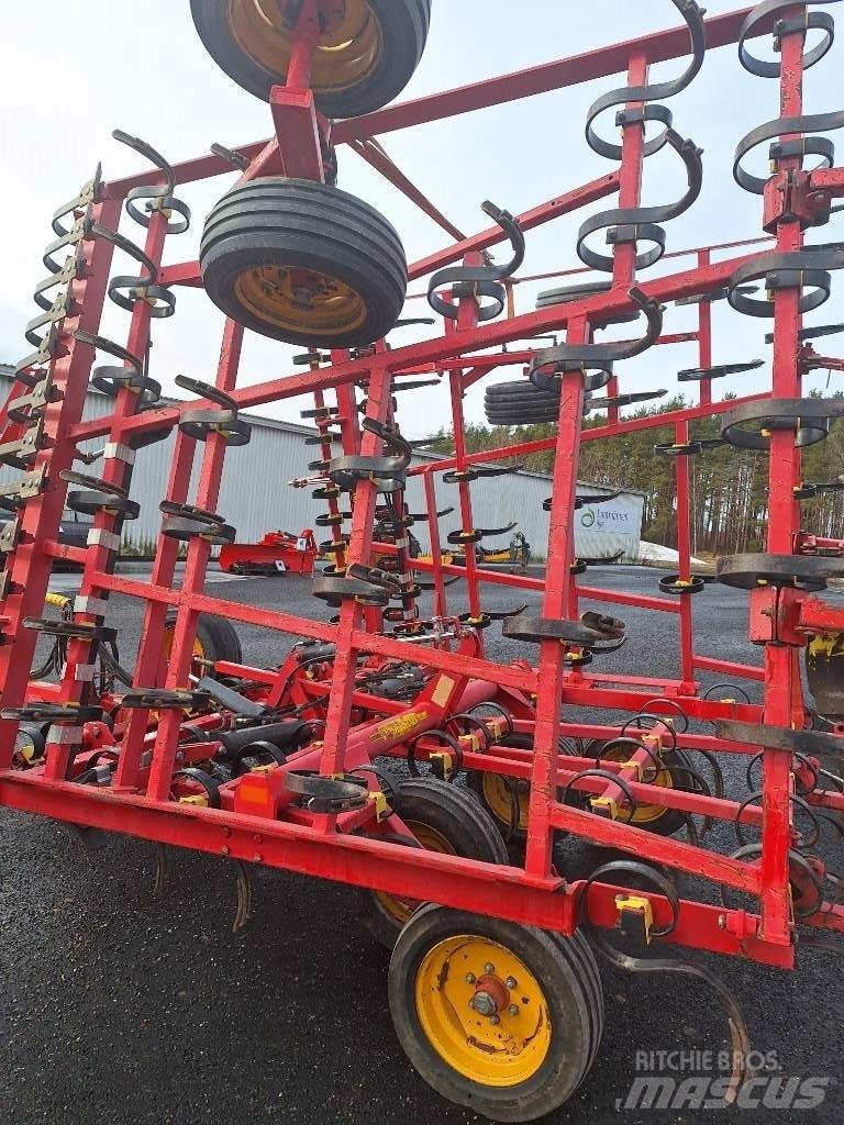 Väderstad NZE 700 Eggen