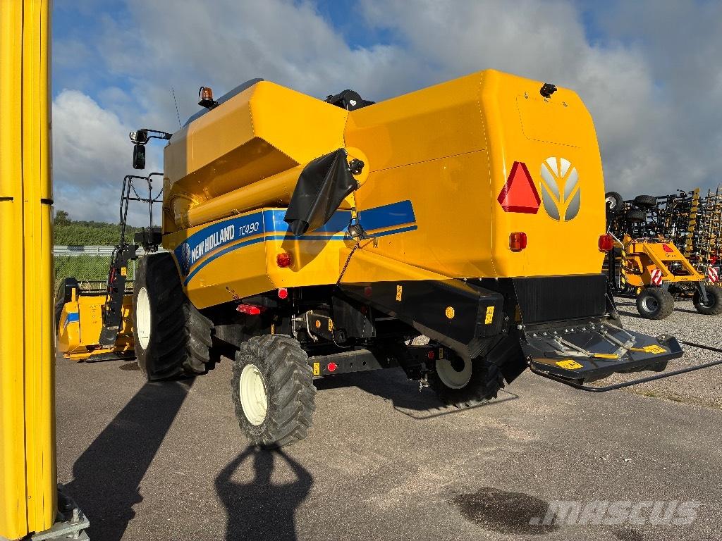 New Holland Tc 4.90 Mähdrescher