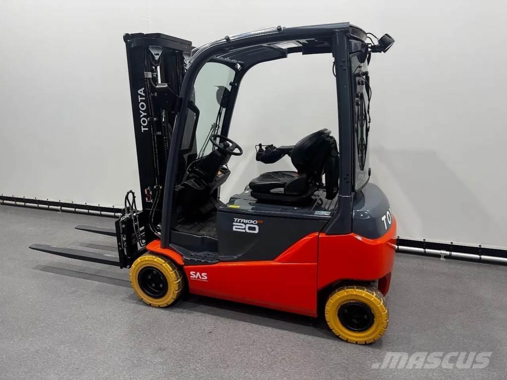 Toyota 8 FBM 20 T Elektrostapler
